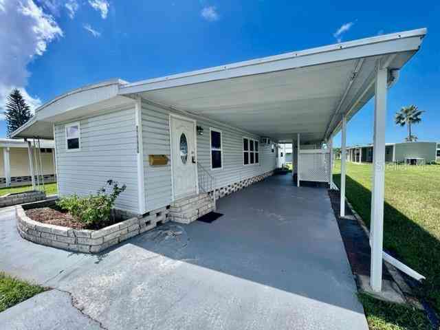 Mobile Home For Sale - 10819 London Drive<br/> PORT RICHEY, FL 34668