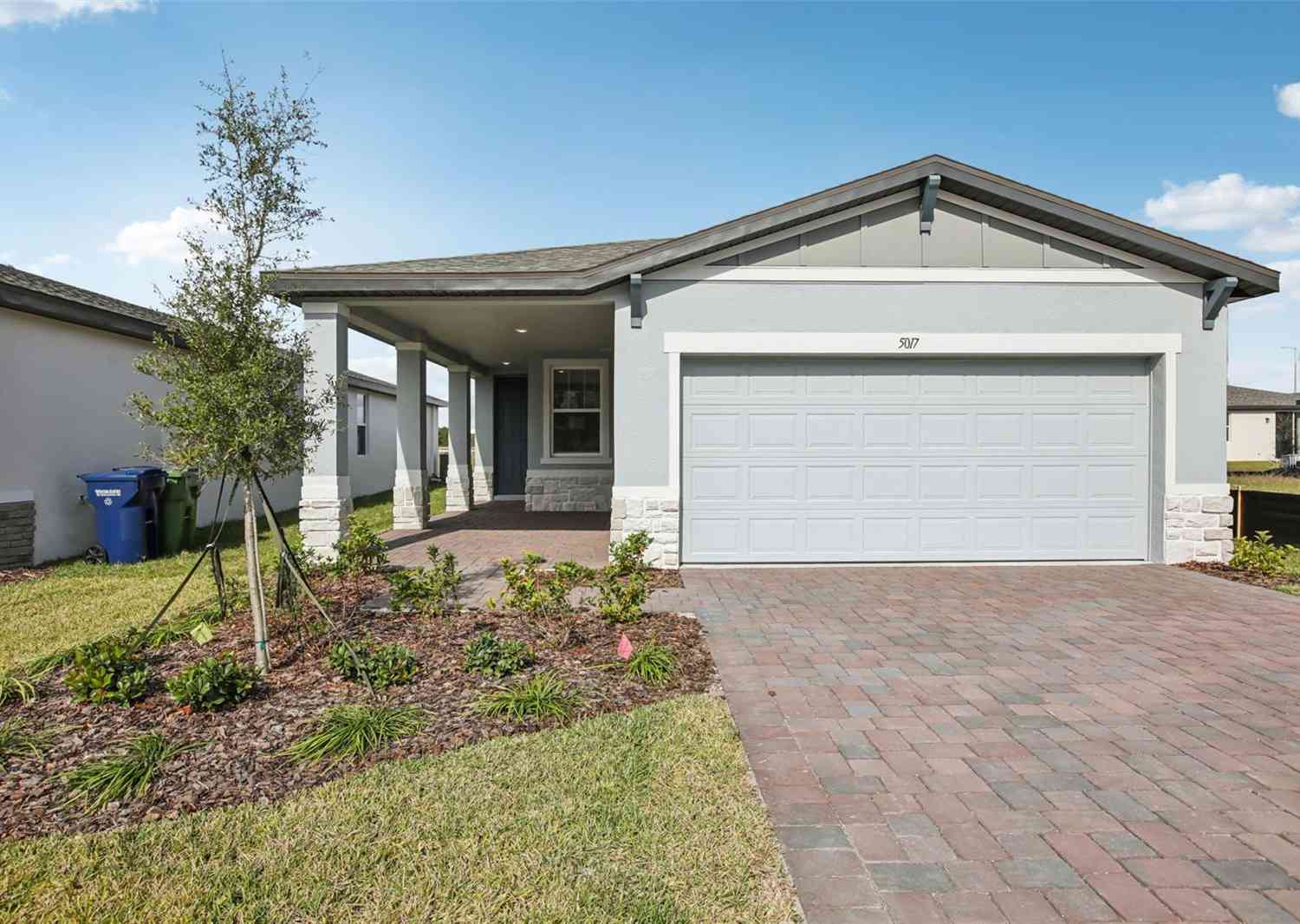 Homes For Sale - 5017 Kaia Avenue<br/> WINTER HAVEN, FL 33884