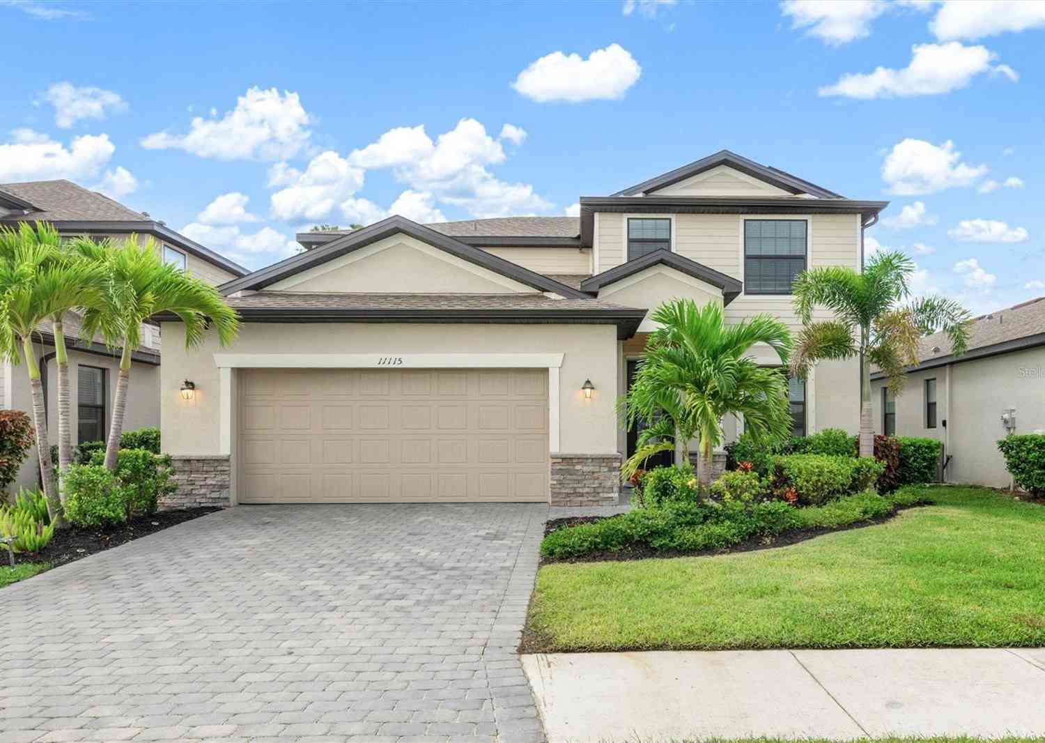 Homes For Sale - 11115 Balfour Street<br/> VENICE, FL 34293