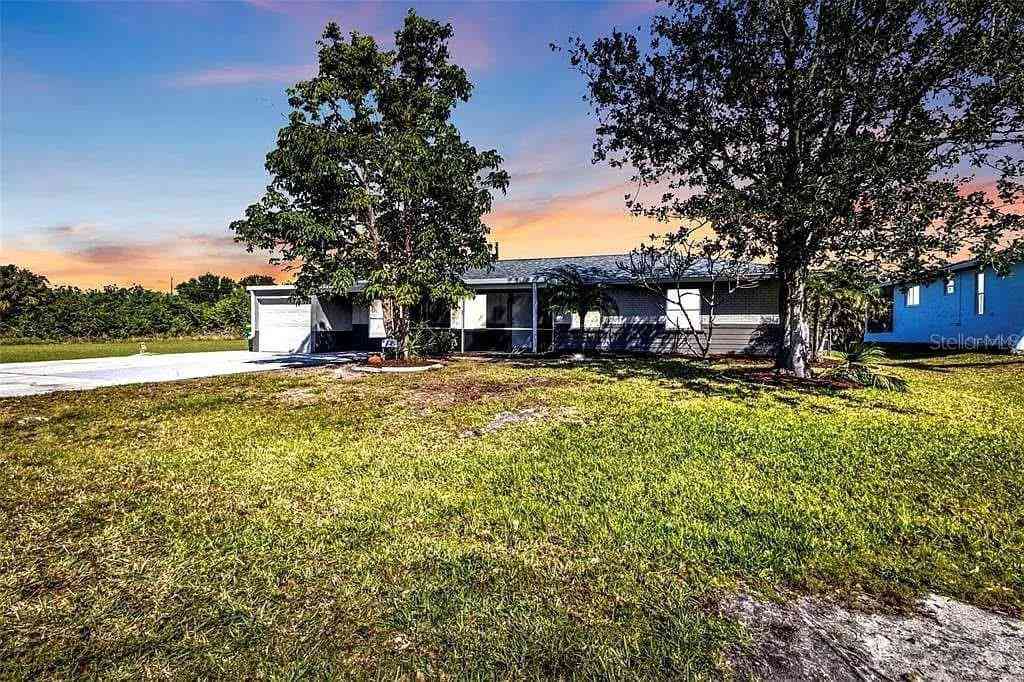 Homes For Sale - 628 Tarpon Way<br/> PUNTA GORDA, FL 33950