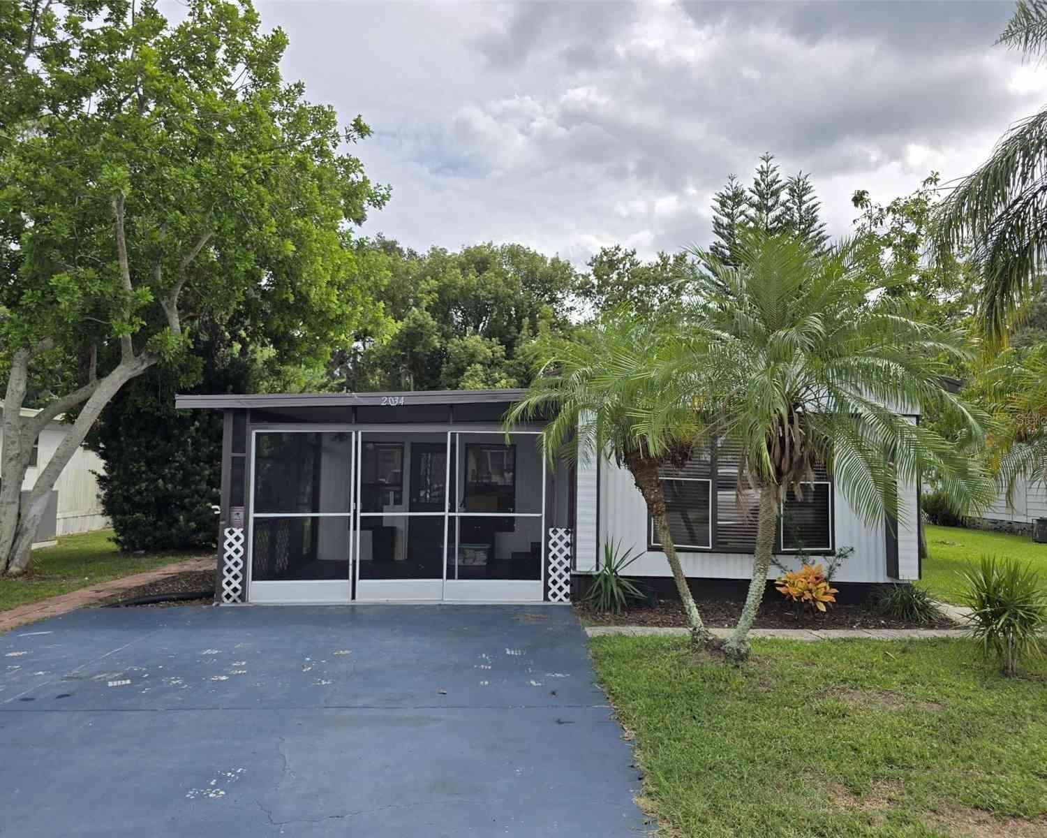 Mobile Home For Sale - 2034 Thelma Drive<br/> LAKE ALFRED, FL 33850