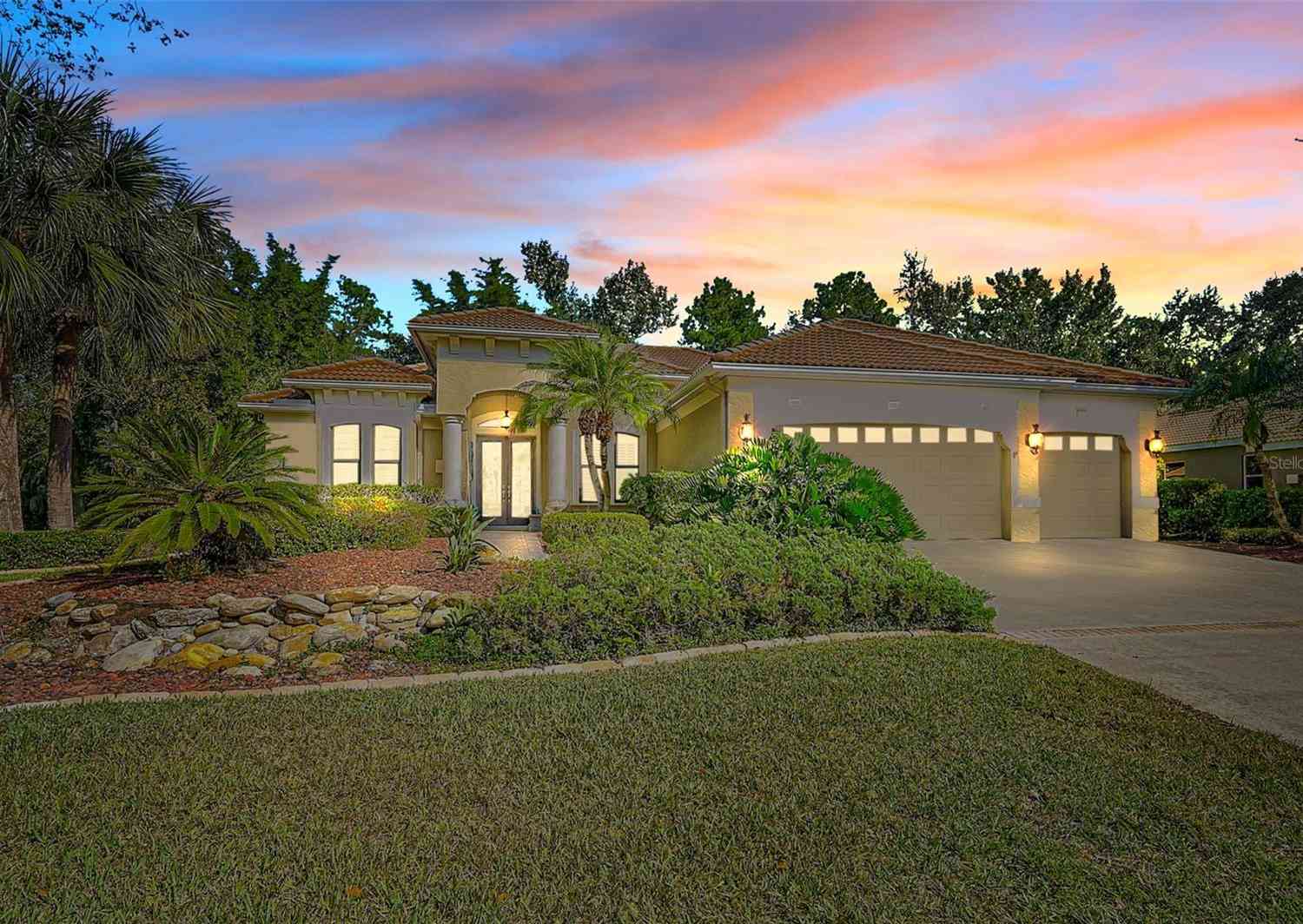 Homes For Sale - 11420 Savannah Lakes Drive<br/> PARRISH, FL 34219