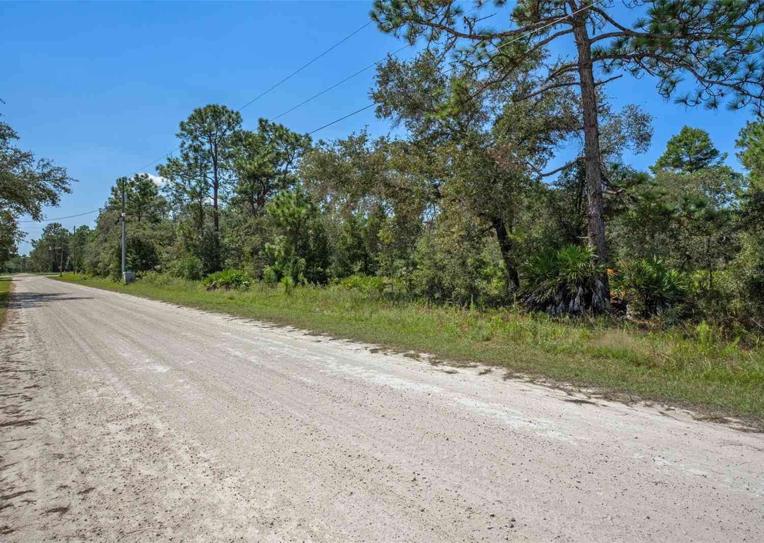 Vacant Land For Sale - Commercial Way<br/> WEEKI WACHEE, FL 34614