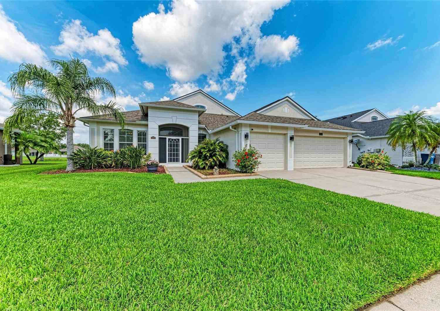 Homes For Sale - 5319 120th Avenue<br/> PARRISH, FL 34219