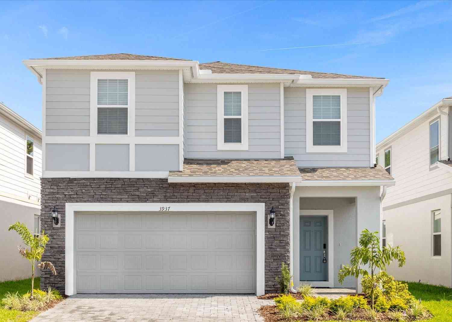 Homes For Sale - 3937 Lana Avenue<br/> DAVENPORT, FL 33897