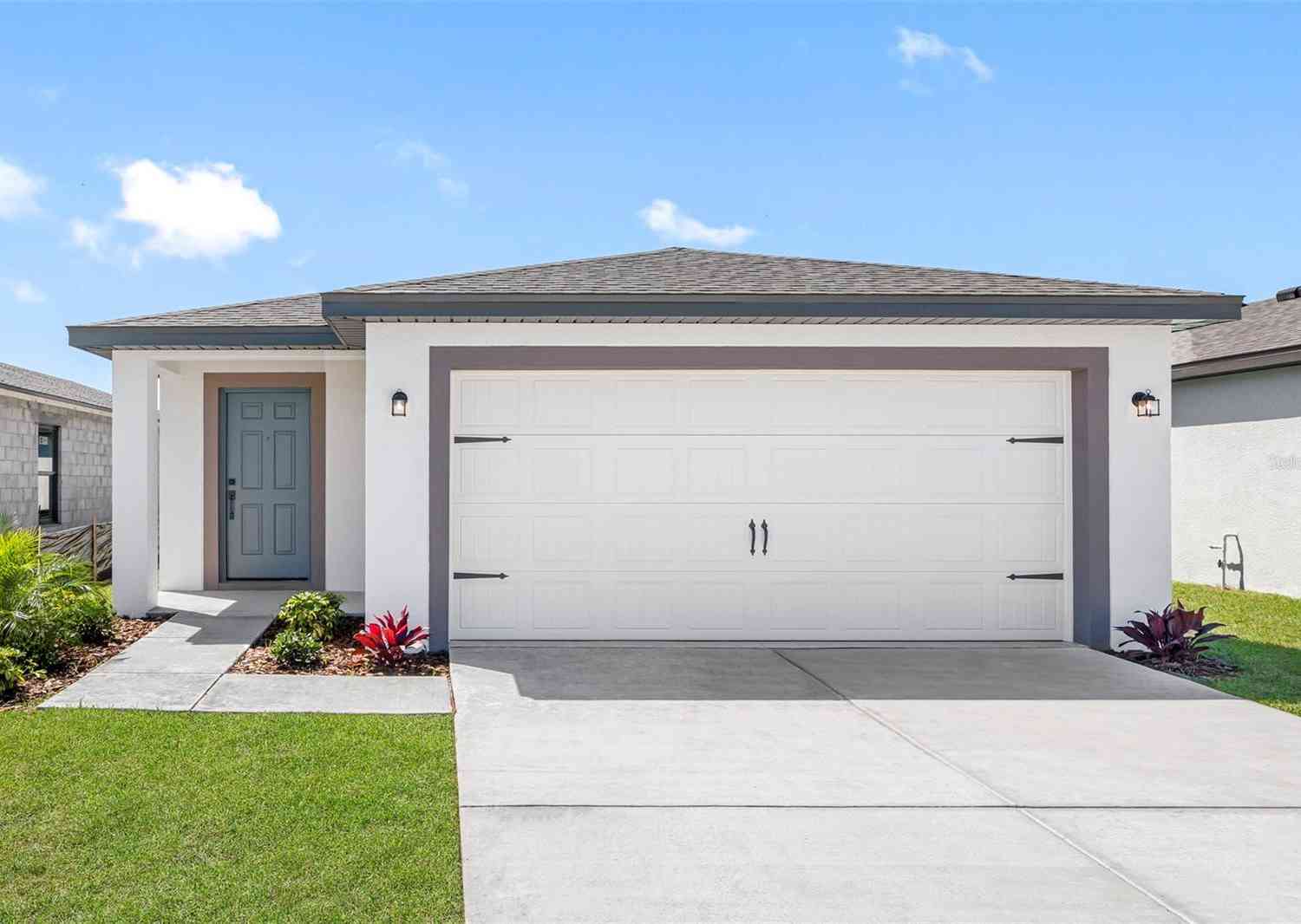 Homes For Sale - 13098 Maycrest Avenue<br/> WEEKI WACHEE, FL 34614