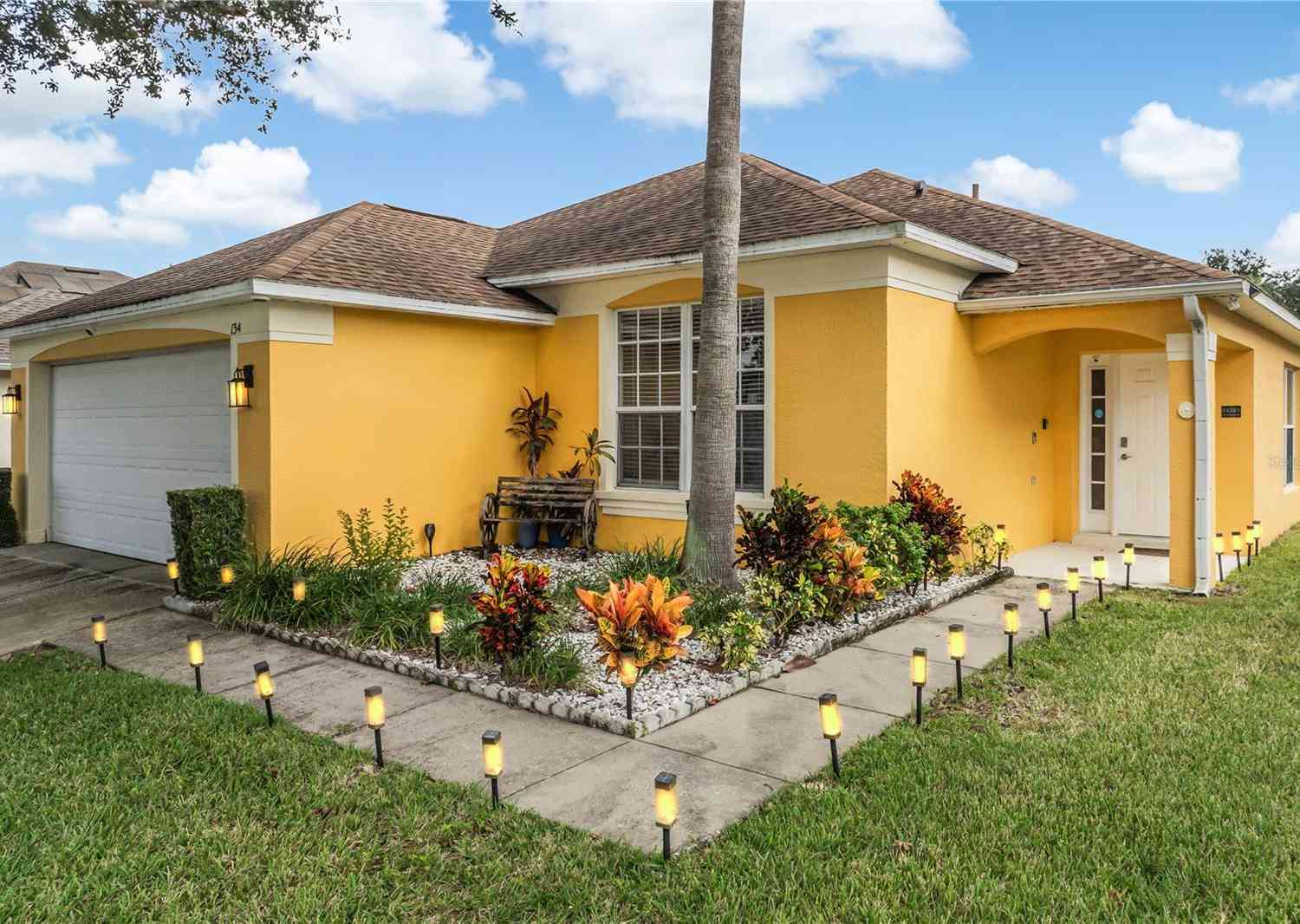 Homes For Sale - 134 Langham Drive<br/> DAVENPORT, FL 33897