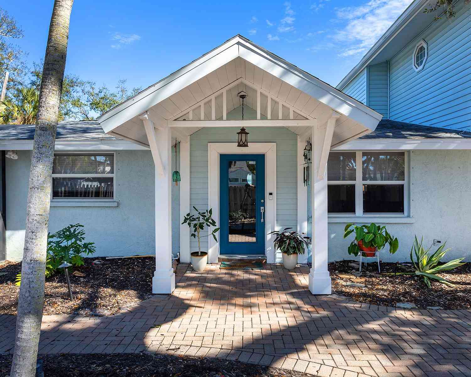 Homes For Sale - 5151 Saint Albans Avenue<br/> SARASOTA, FL 34242