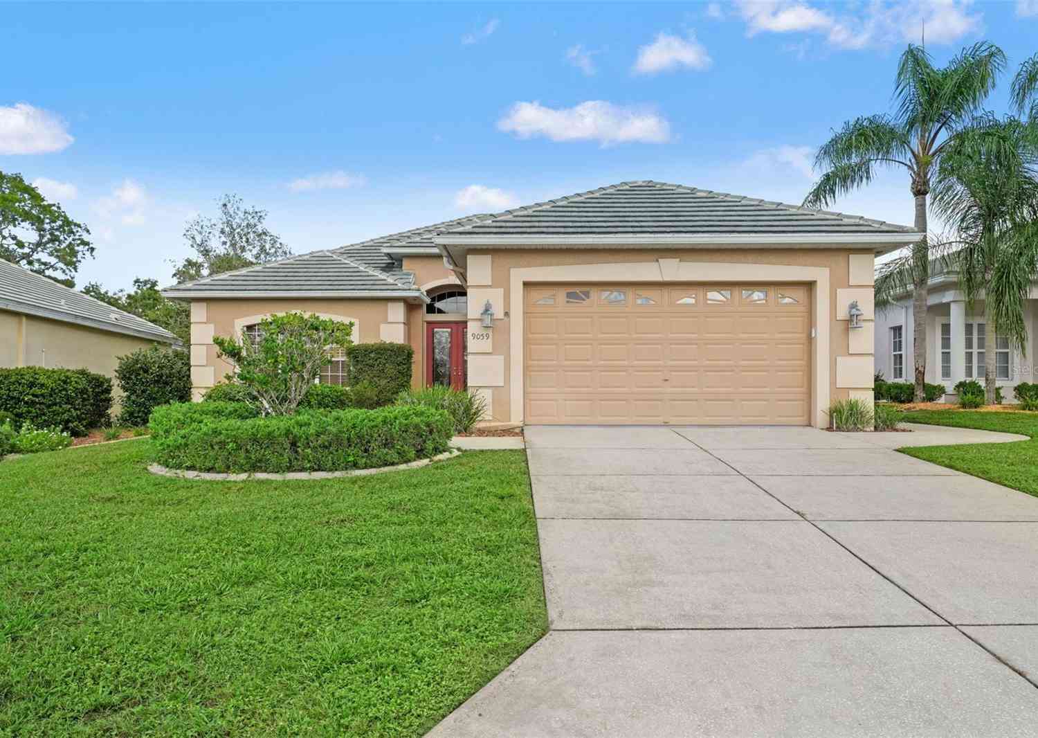 Homes For Sale - 9059 Penelope Drive<br/> WEEKI WACHEE, FL 34613