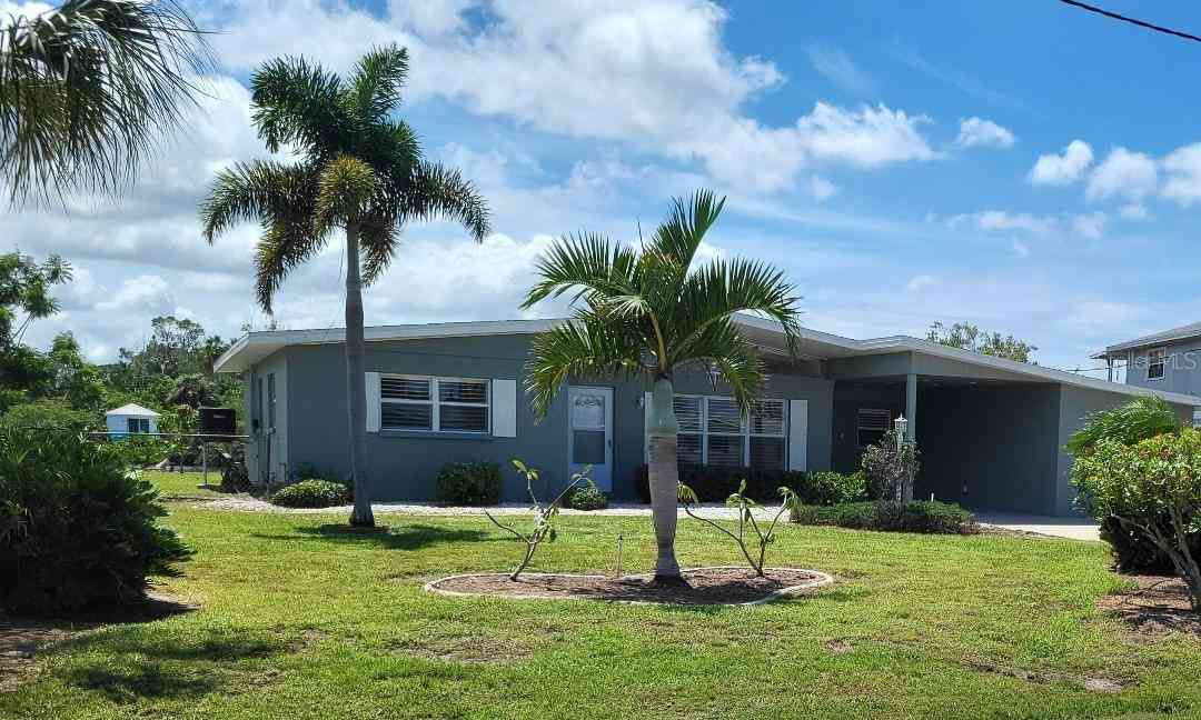 Homes For Sale - 828 Blue Heron Boulevard<br/> RUSKIN, FL 33570