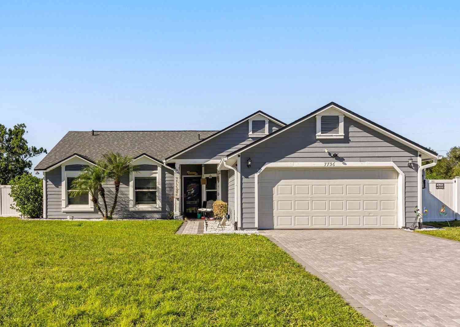 Homes For Sale - 7736 Greytwig Lane<br/> ORLANDO, FL 32818