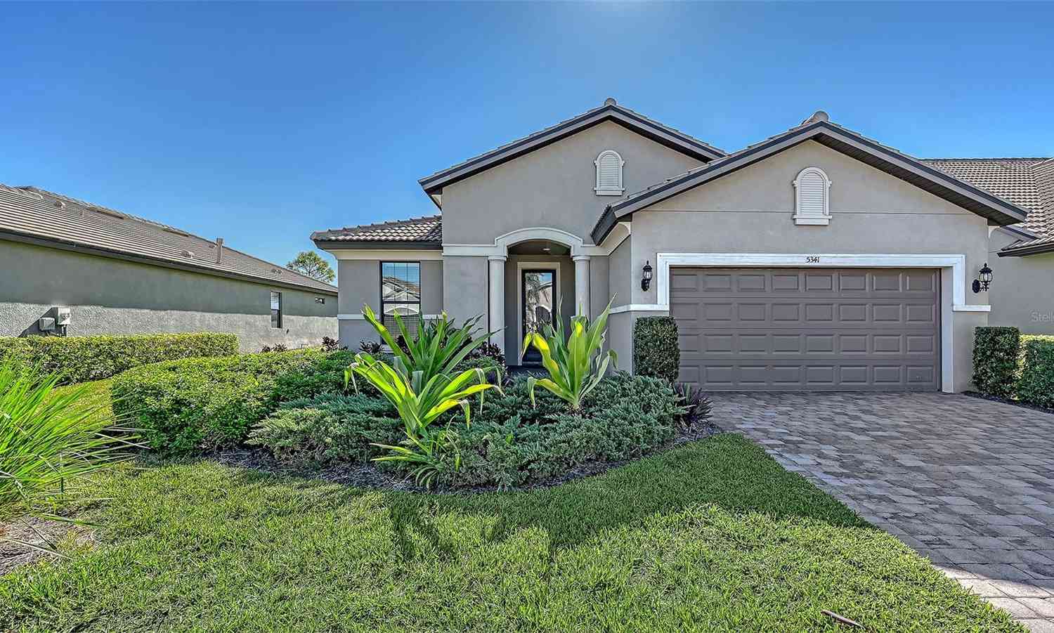 Homes For Sale - 5341 Sundew Drive<br/> SARASOTA, FL 34238