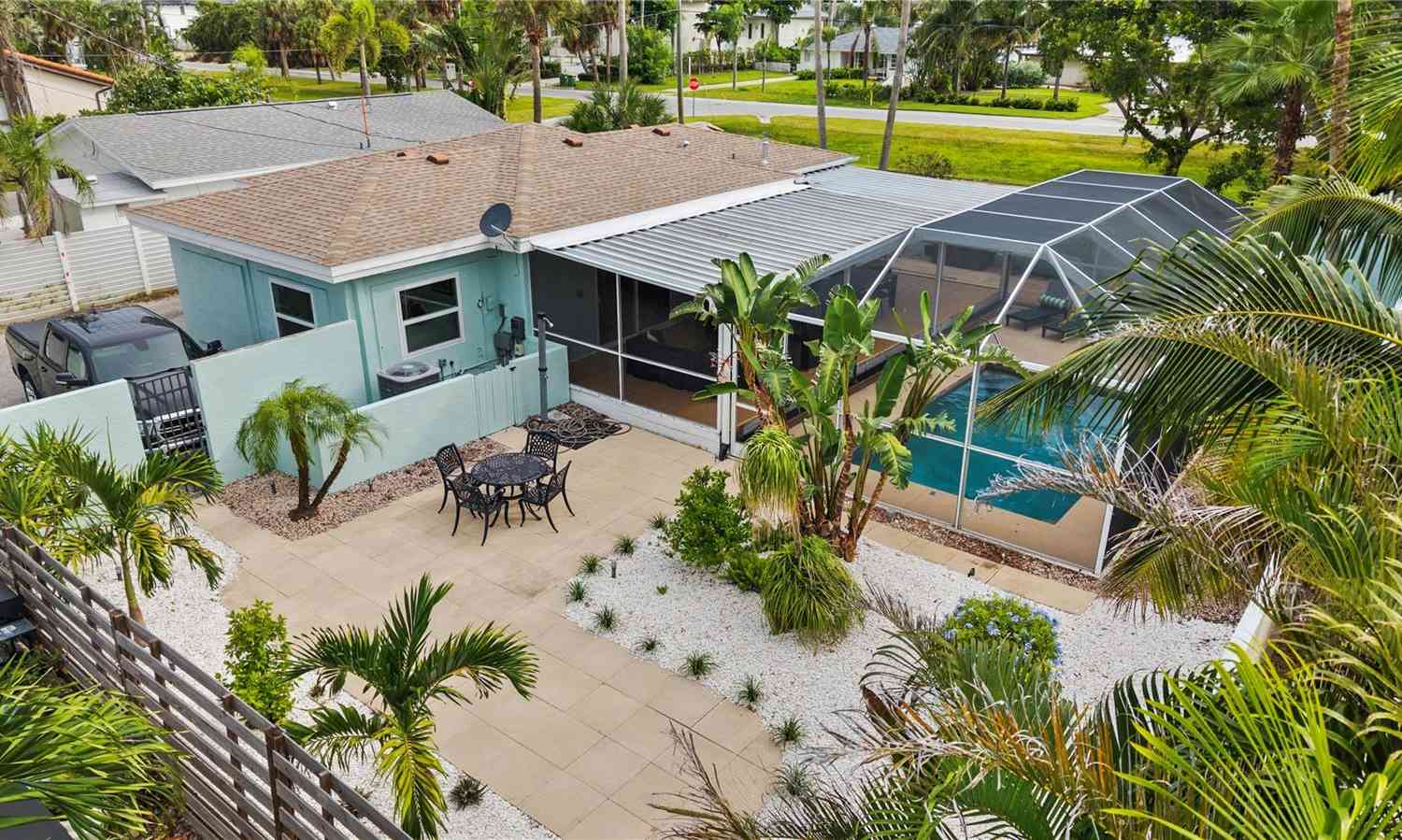 Homes For Sale - 160 Harrison Drive #7<br/> SARASOTA, FL 34236