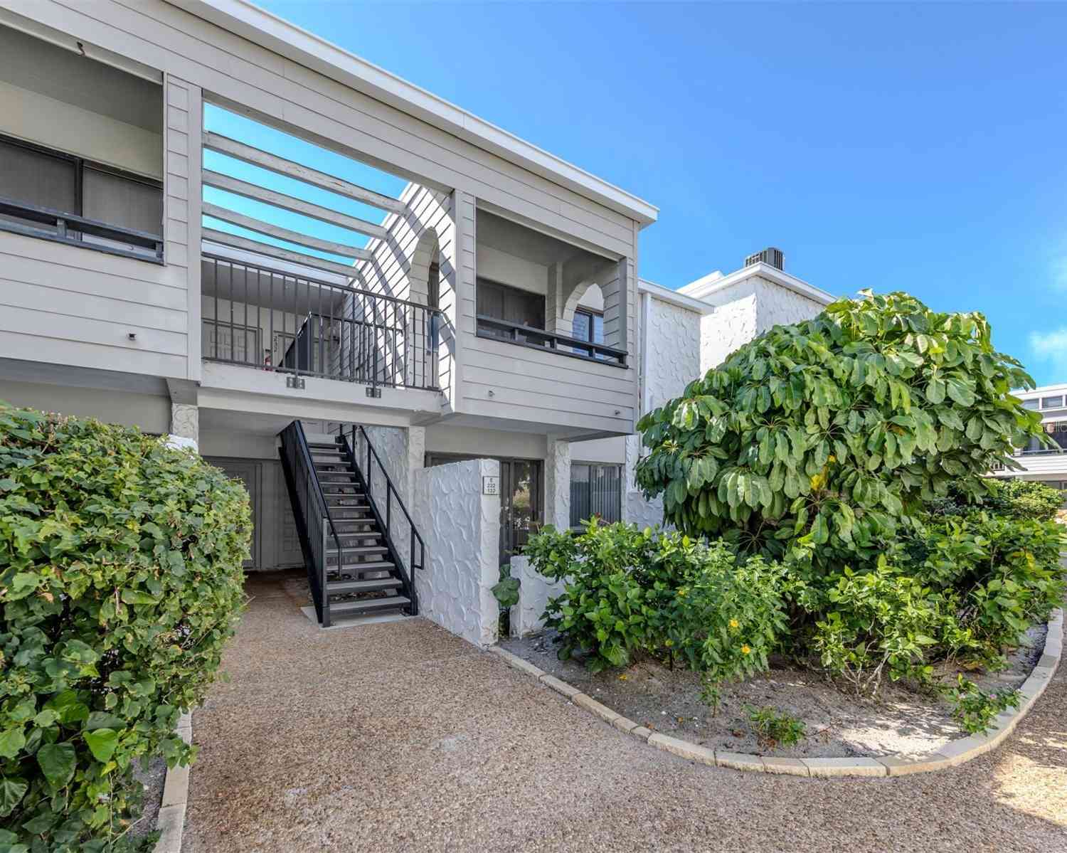 Condo For Sale - 1555 Tarpon Center Drive #132<br/> VENICE, FL 34285