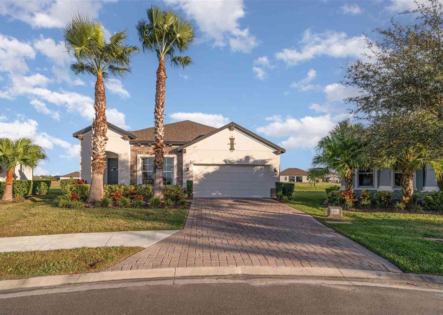 Homes For Sale - 1904 146th Terrace<br/> PARRISH, FL 34219