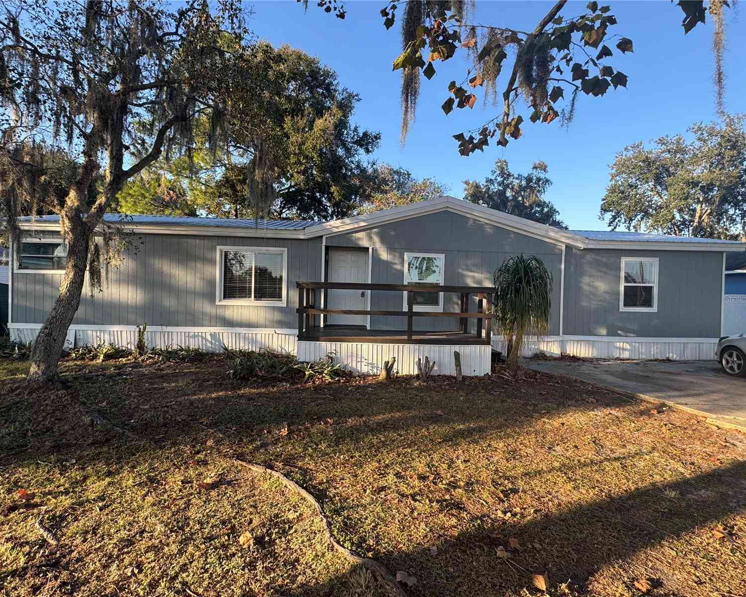 Mobile Home For Sale - 5254 Mount Olive Road<br/> POLK CITY, FL 33868