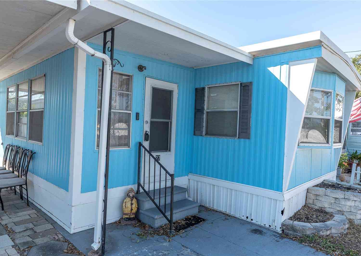 Mobile Home For Sale - 7801 34th Avenue #27<br/> Saint Petersburg, FL 33710