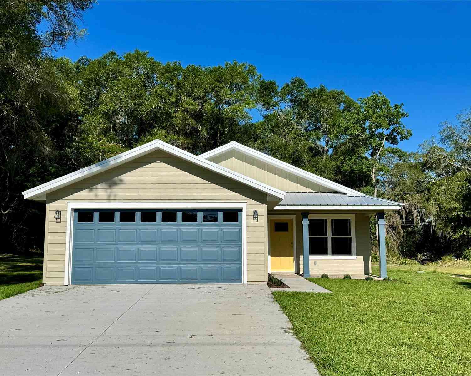 Homes For Sale - 8523 SE 70th Avenue<br/> Gilchrist County, TRENTON, FL 32693