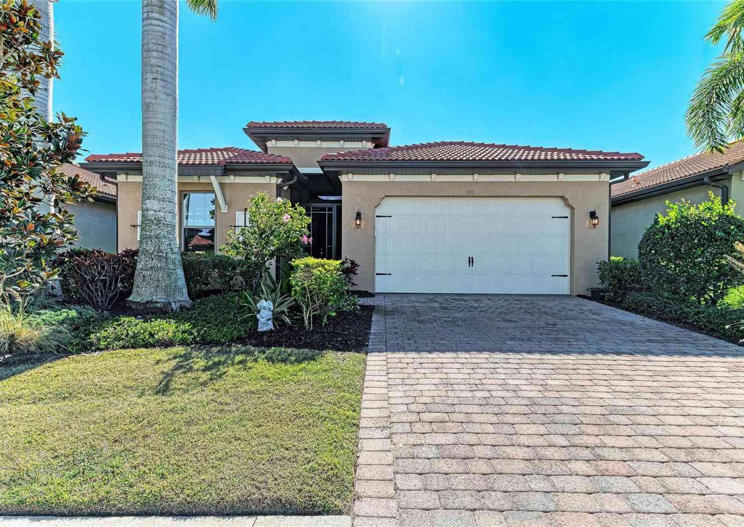 Homes For Sale - 131 Maraviya Boulevard<br/> NOKOMIS, FL 34275