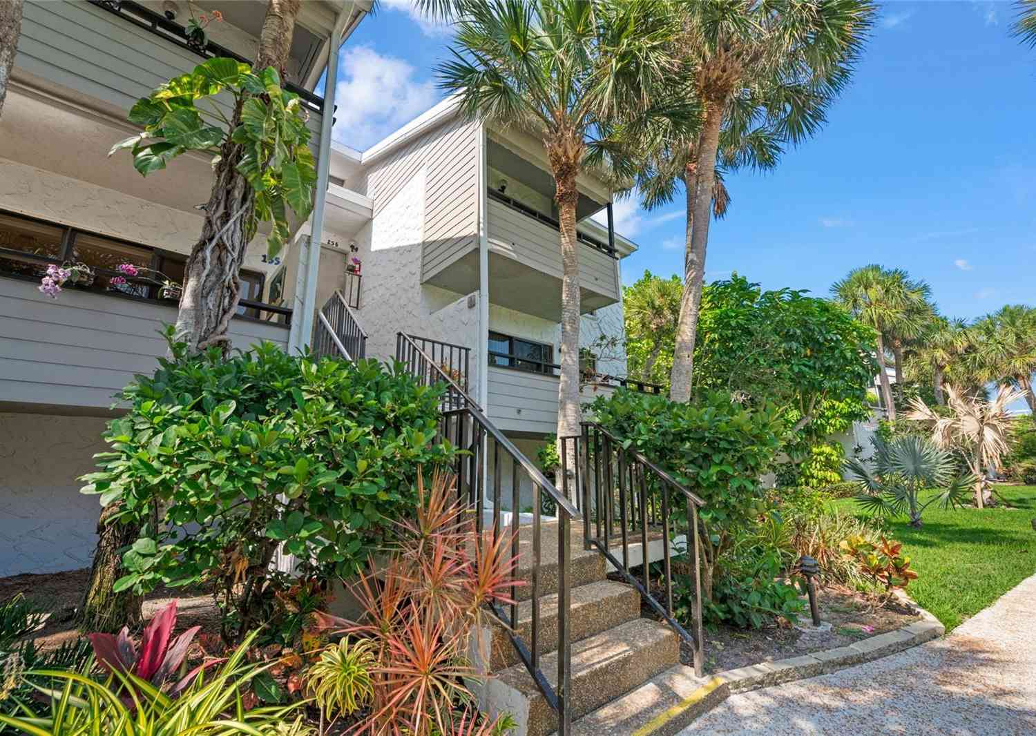 Condo For Sale - 1555 Tarpon Center Drive #156<br/> VENICE, FL 34285