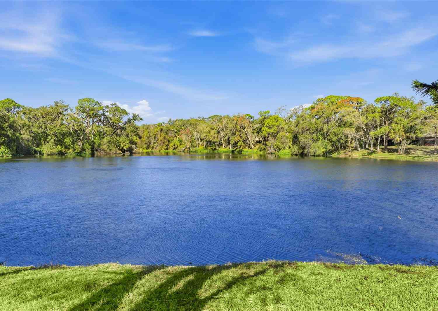 Villa For Sale - 4870 Tivoli Court<br/> SARASOTA, FL 34235