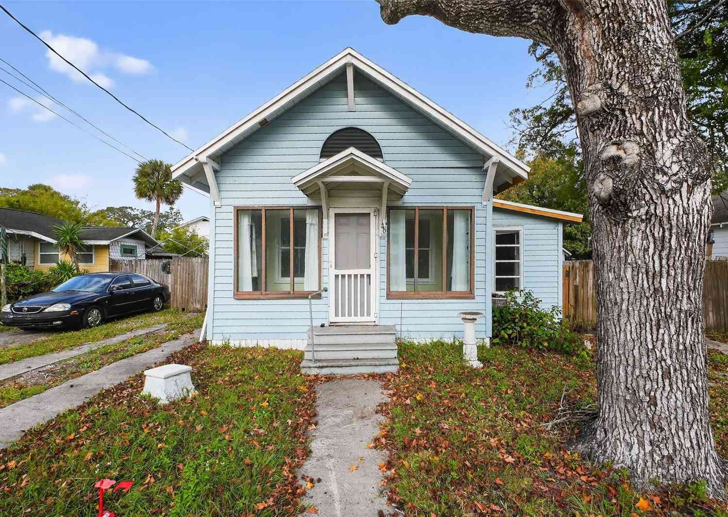 Homes For Sale - 146 Kingston Avenue<br/> DAYTONA BEACH, FL 32114