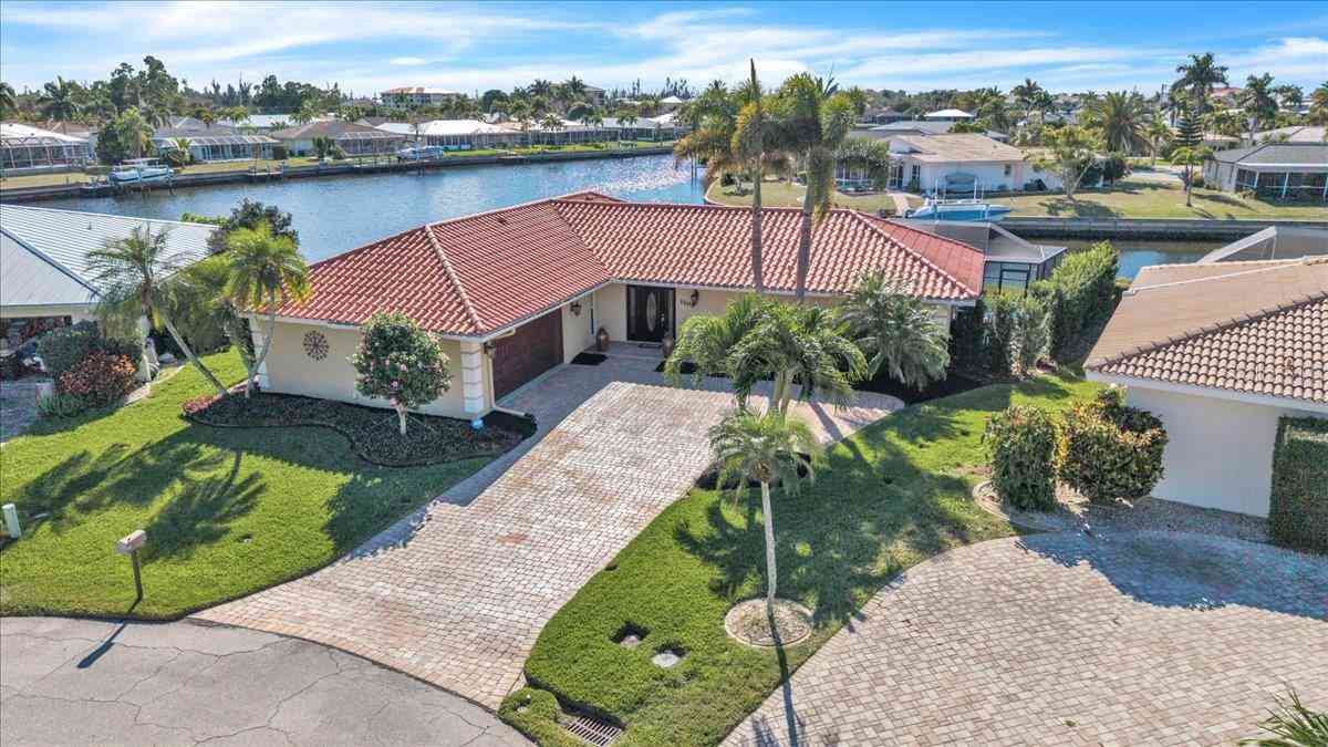 Homes For Sale - 1109 Appian Drive<br/> PUNTA GORDA, FL 33950