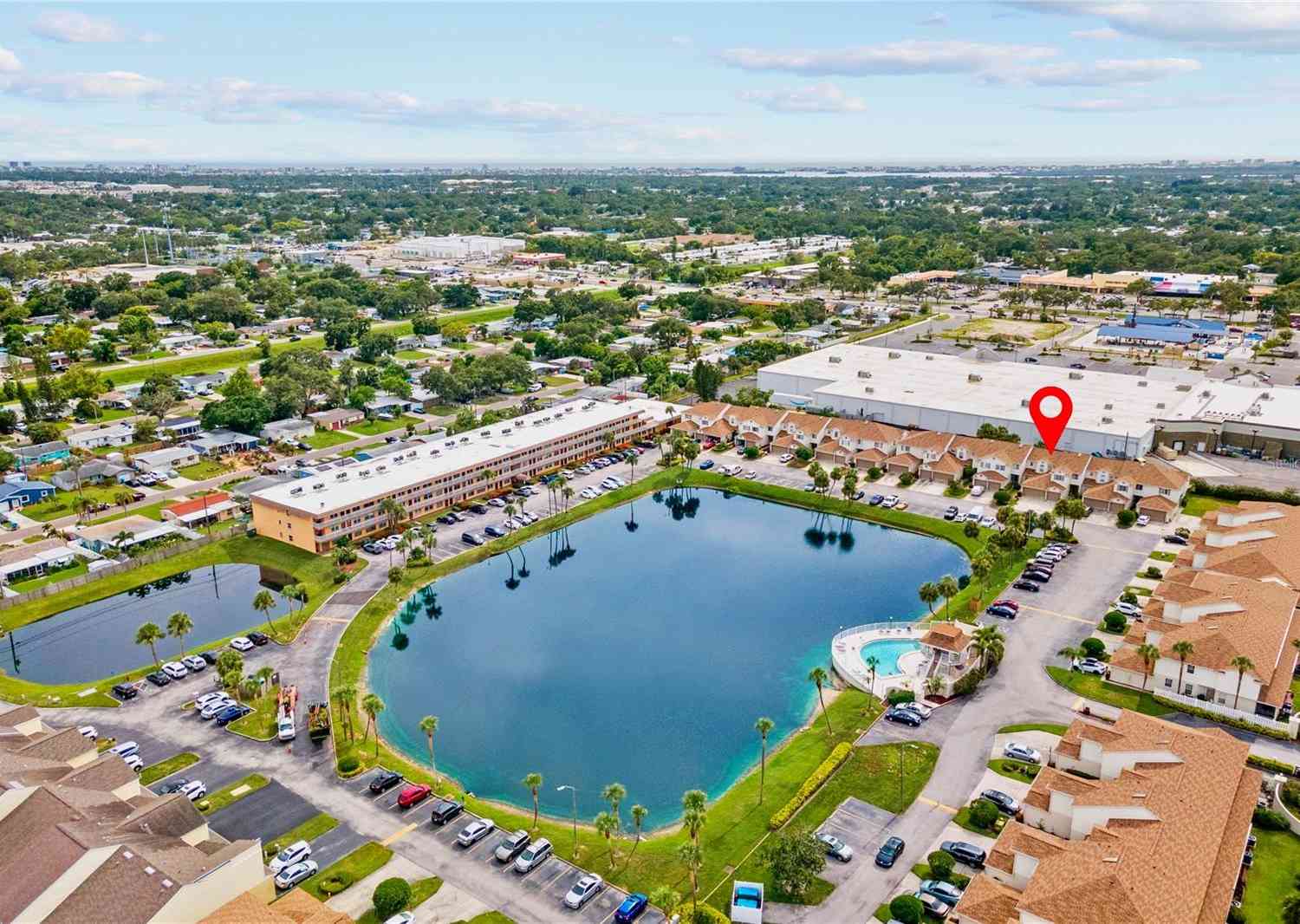 Townhouse For Sale - 6400 46th Avenue #16<br/> Kenneth City, FL 33709