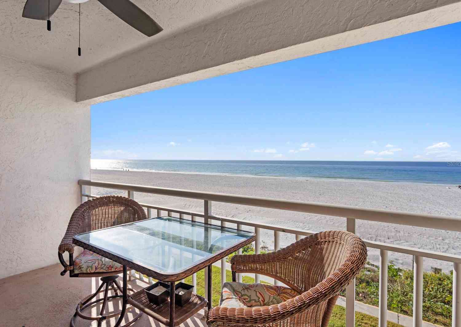 Condo For Rent - 2900 Gulf Boulevard #211<br/> BELLEAIR BEACH, FL 33786