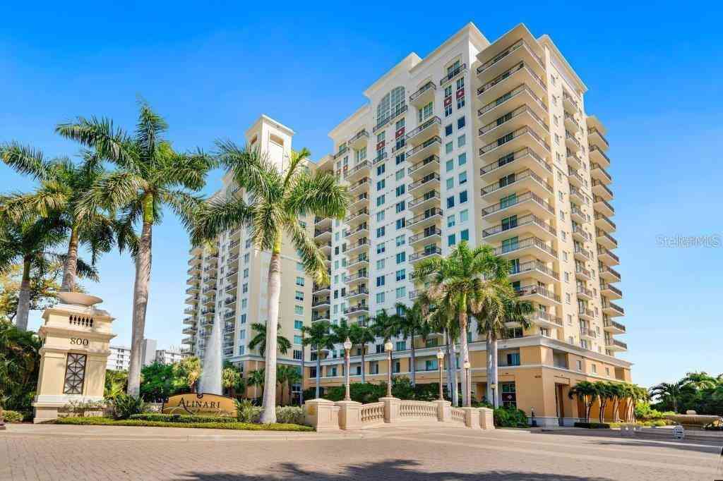 Condo For Sale - 800 N Tamiami Trail #405<br/> SARASOTA, FL 34236