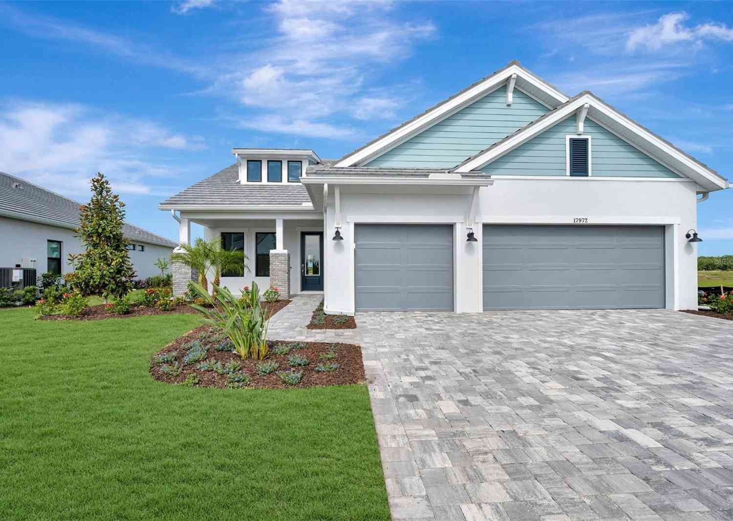 Homes For Sale - 17972 Foxtail Loop<br/> VENICE, FL 34293