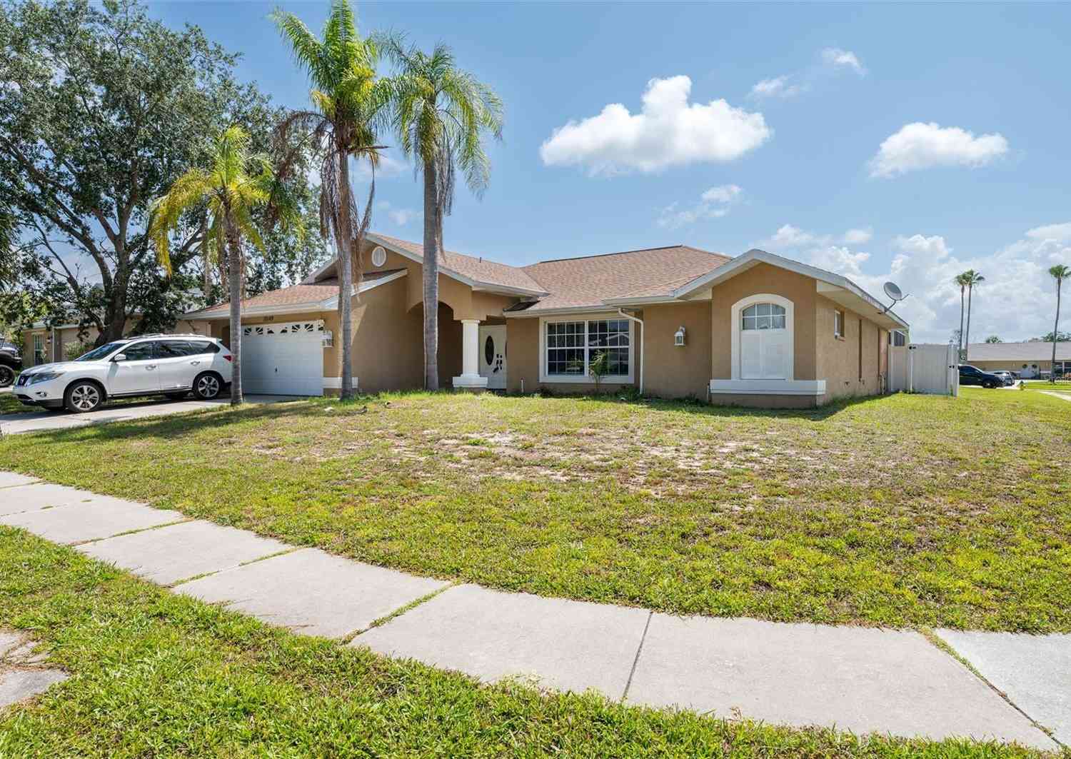 Homes For Sale - 10149 Briar Circle<br/> HUDSON, FL 34667