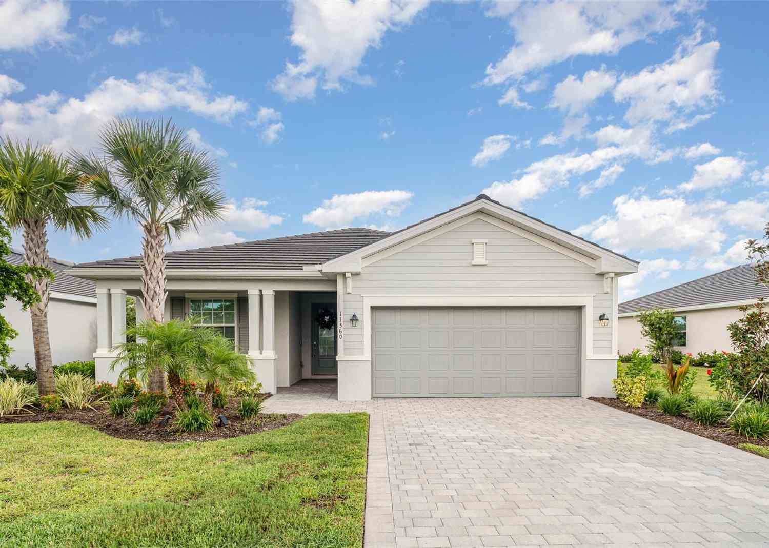 Homes For Sale - 11360 Burgundy Drive<br/> VENICE, FL 34293