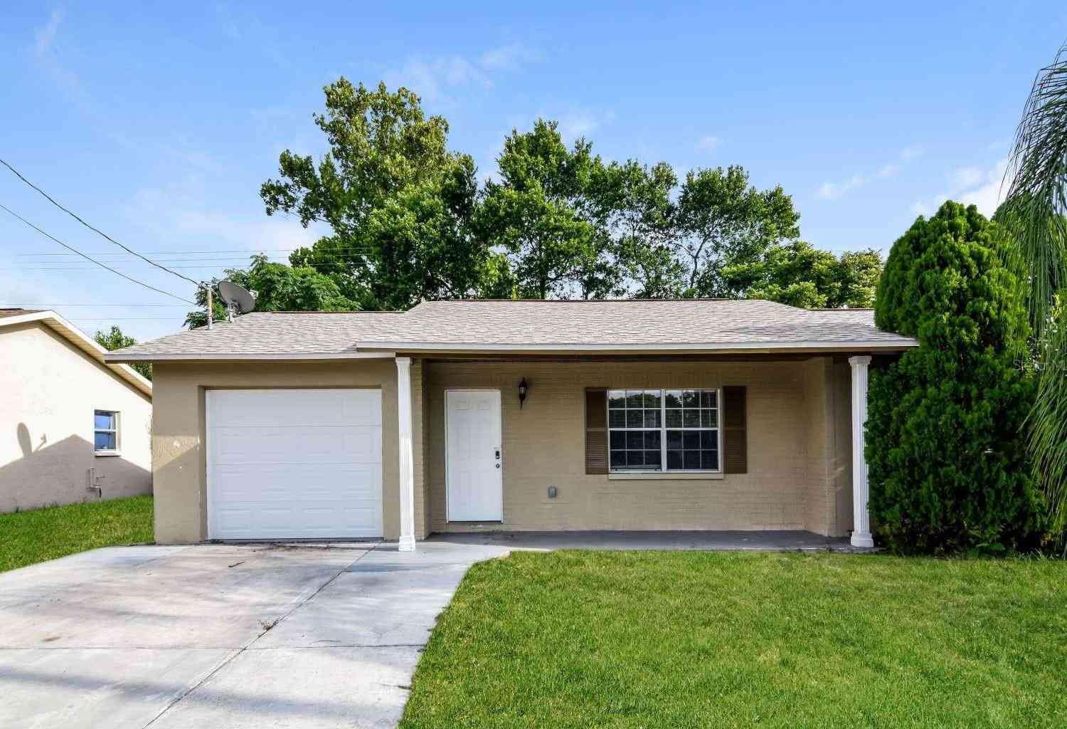 Homes For Sale - 7338 Coventry Drive<br/> PORT RICHEY, FL 34668