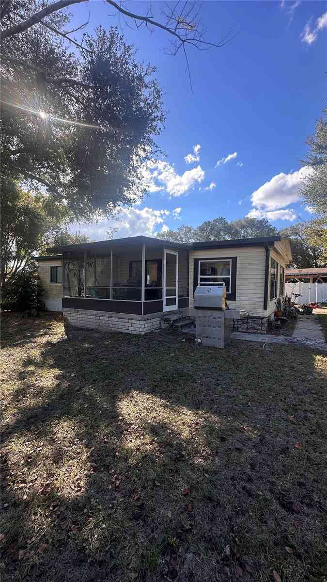 Mobile Home For Sale - 8926 Jericho Court<br/> POLK CITY, FL 33868