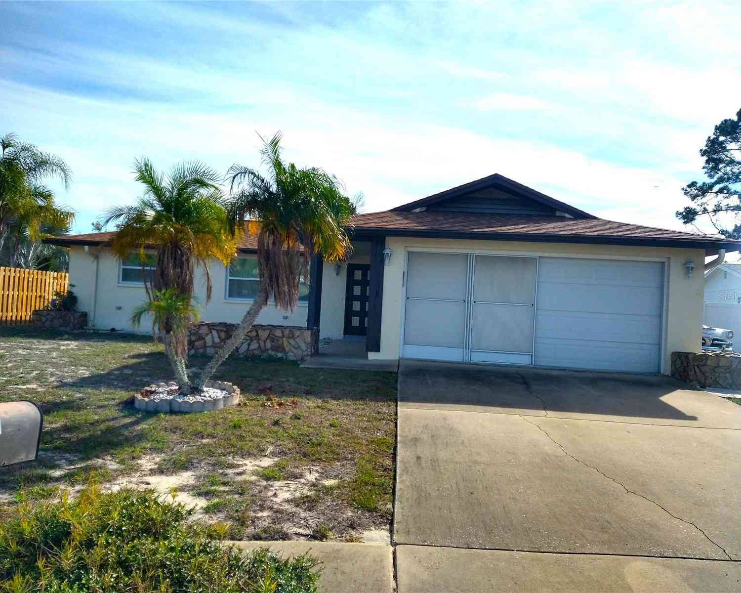 Homes For Sale - 8415 Briarleaf Court<br/> PORT RICHEY, FL 34668