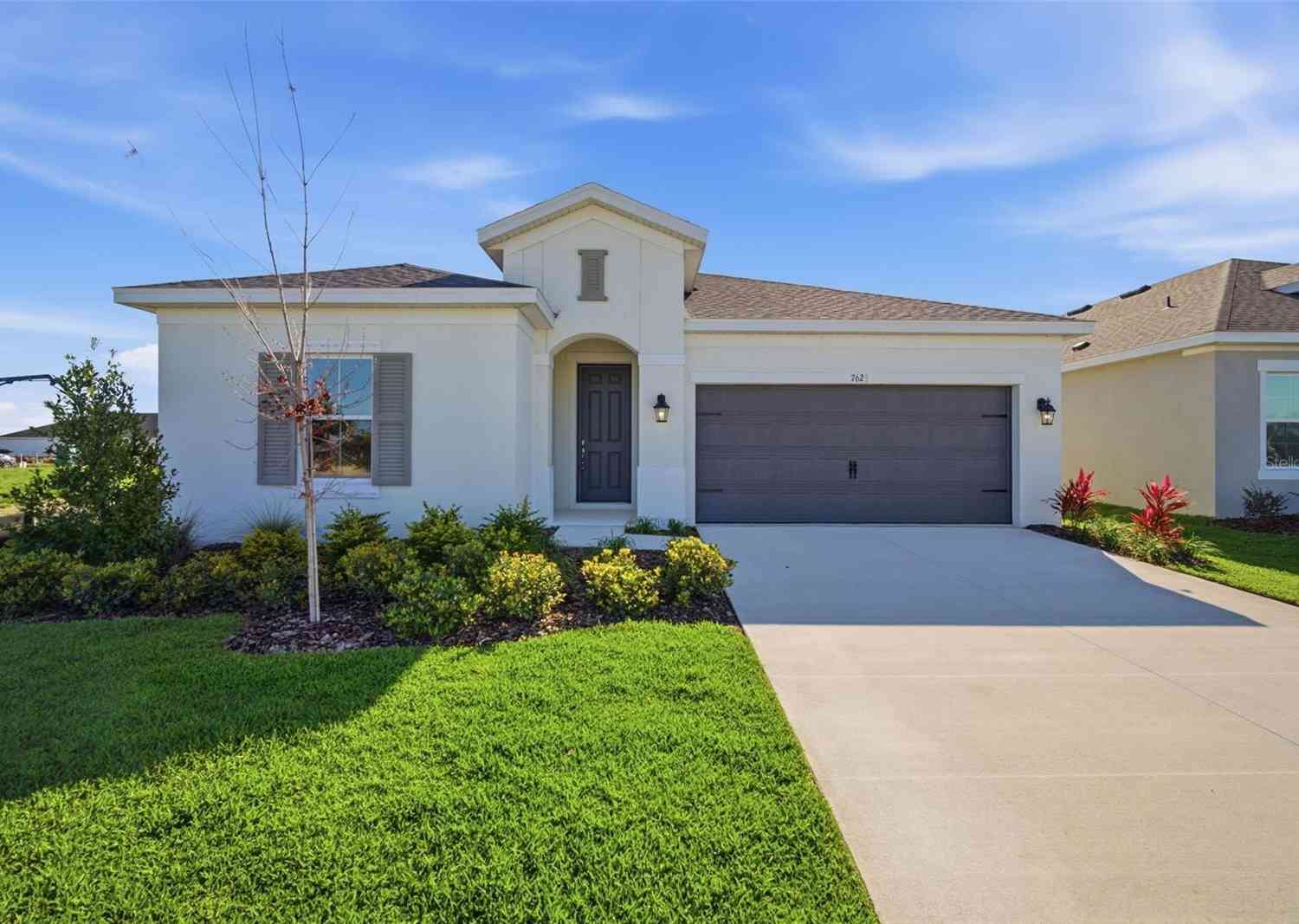 Homes For Sale - 7629 Marina Bay Cove<br/> PALMETTO, FL 34221
