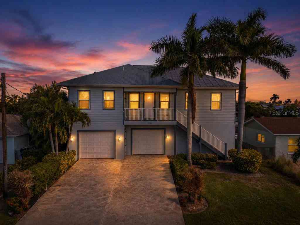 Homes For Sale - 12304 Boat Shell Drive<br/> Matlacha, FL 33991
