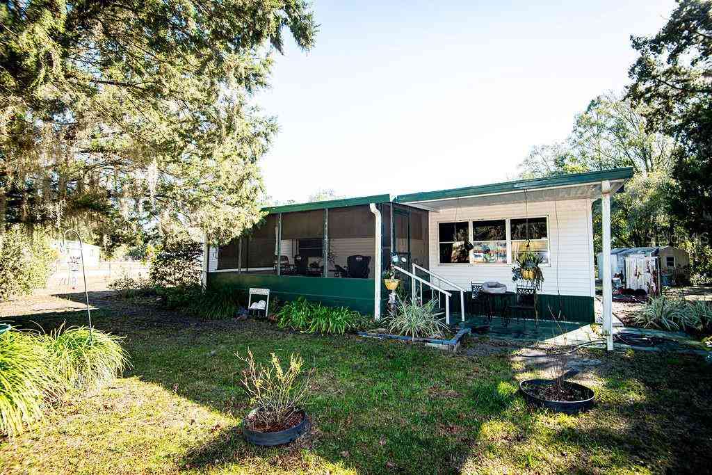 Condo For Sale - 240 Kitty Avenue<br/> INTERLACHEN, FL 32148