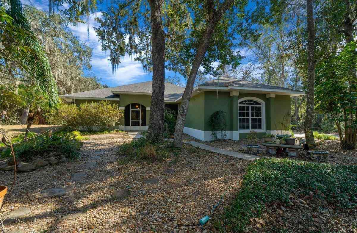 Condo For Sale - 16731 SE 181st Terrace<br/> Marion County, WEIRSDALE, FL 32195