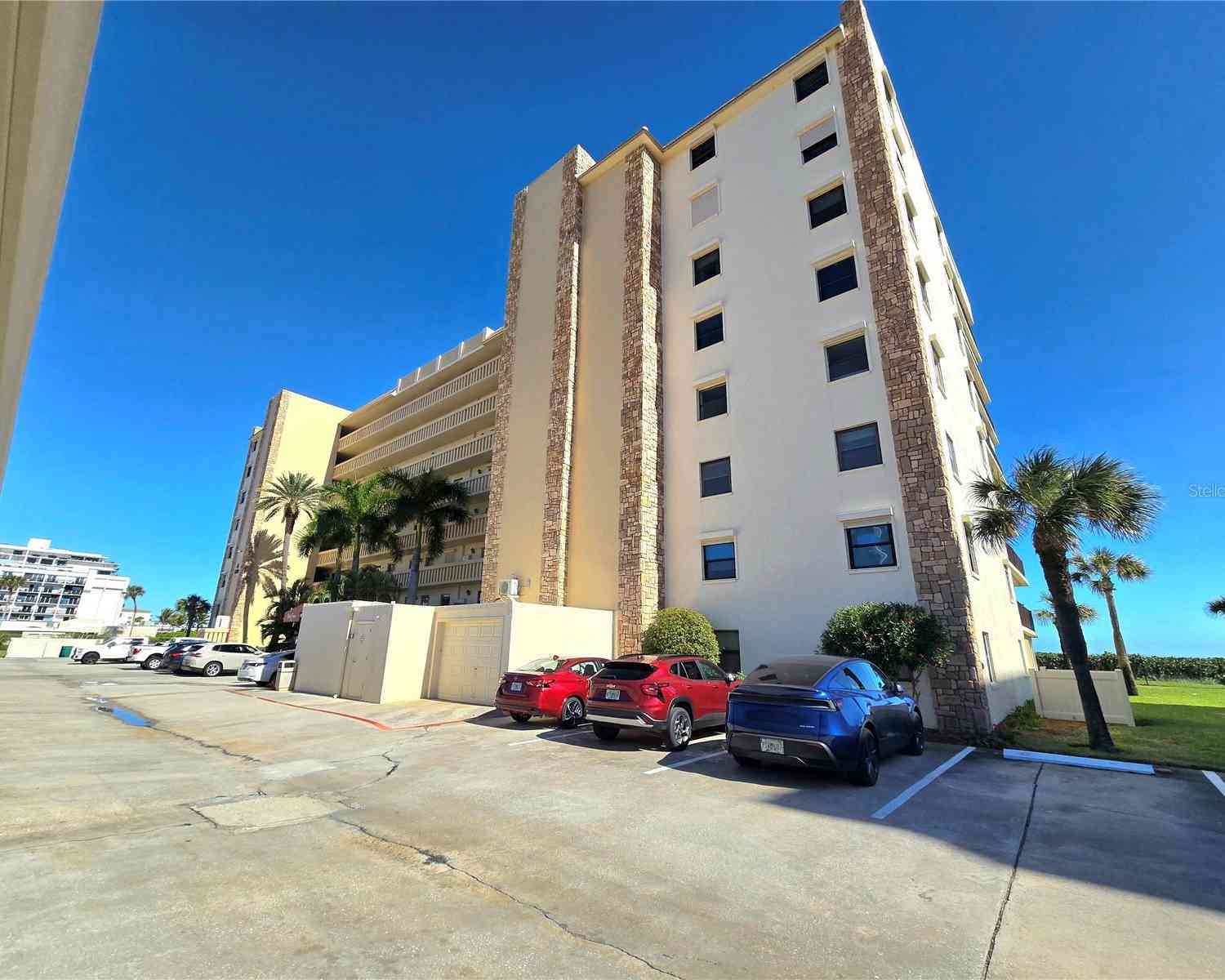 Condo For Sale - 1890 N Atlantic Avenue #604<br/> COCOA BEACH, FL 32931
