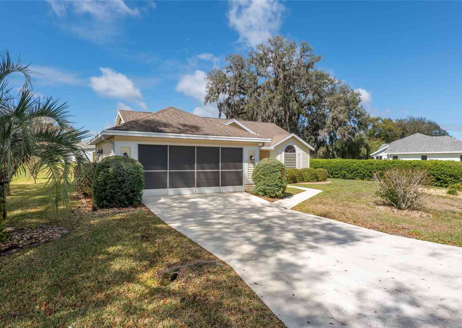 Condo For Sale - 2318 NW 50th Avenue<br/> Marion County, OCALA, FL 34482