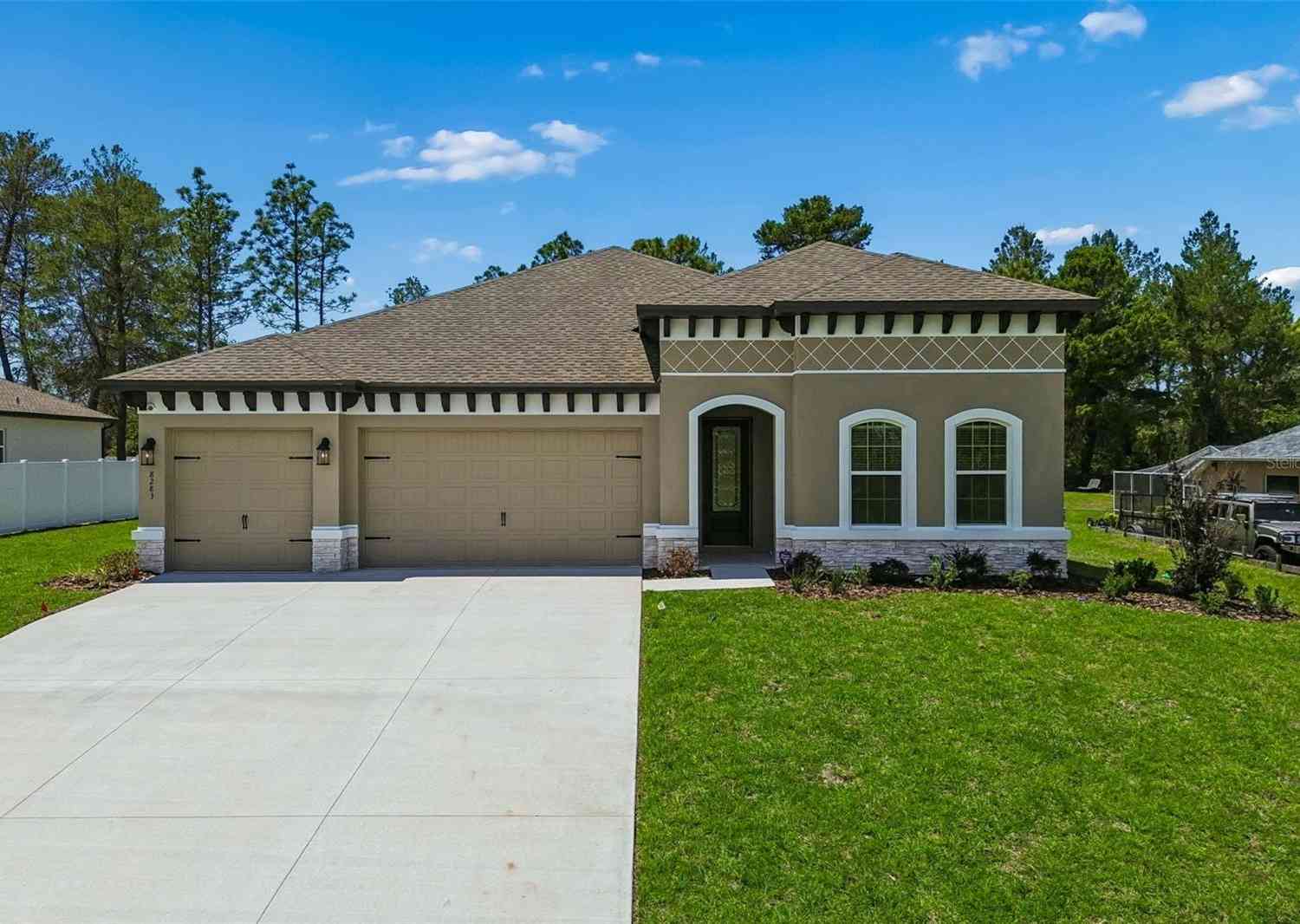 Condo For Sale - 8283 Nittany Road<br/> WEEKI WACHEE, FL 34613