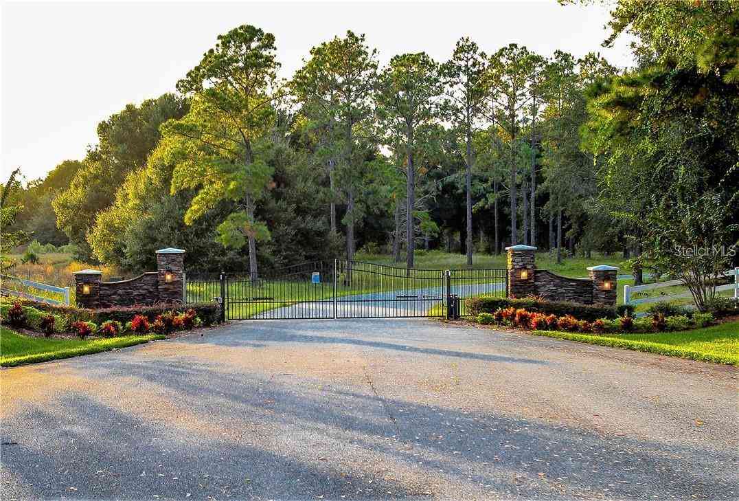 Vacant Land For Sale - LOT 2 Clearwater Way<br/> GROVELAND, FL 34736