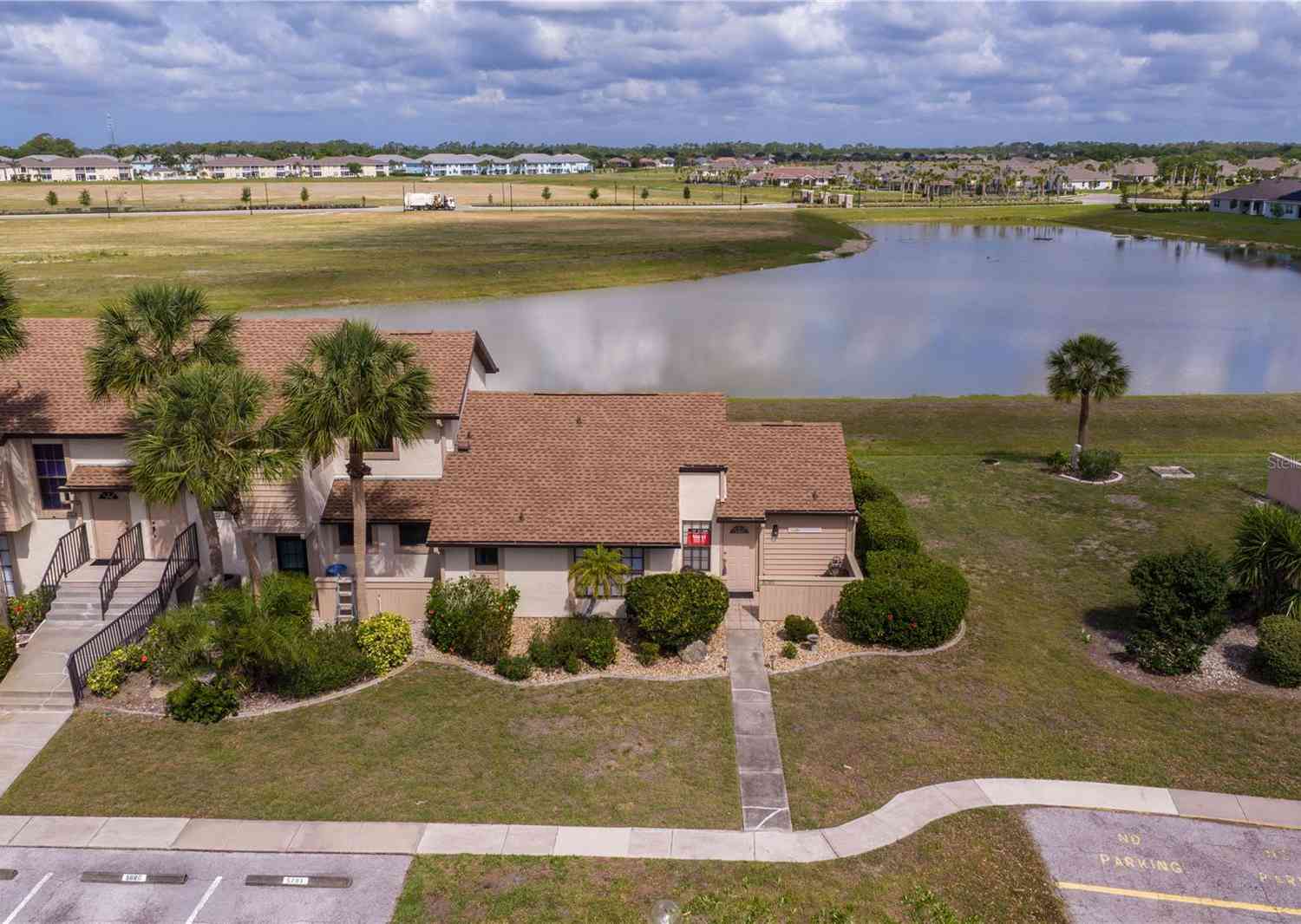Condo For Sale - 5701 Mashie Circle #1<br/> NORTH PORT, FL 34287