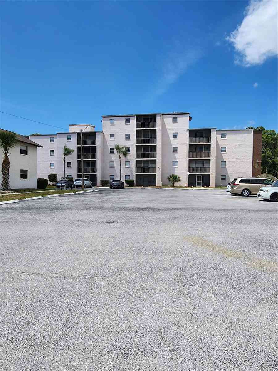 Condo For Sale - 5541 Bay Boulevard #403<br/> PORT RICHEY, FL 34668
