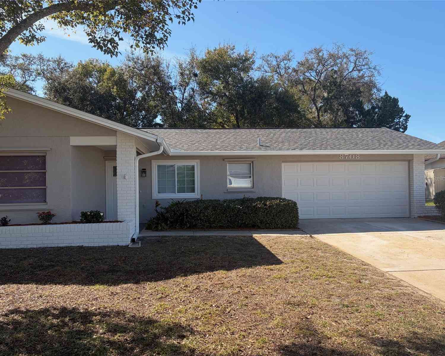 Homes For Sale - 8708 Benton Drive<br/> PORT RICHEY, FL 34668
