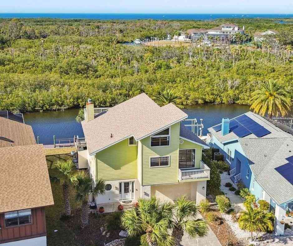 Homes For Sale - 6321 Garland Court<br/> Pasco County, New Port Richey, FL 34652