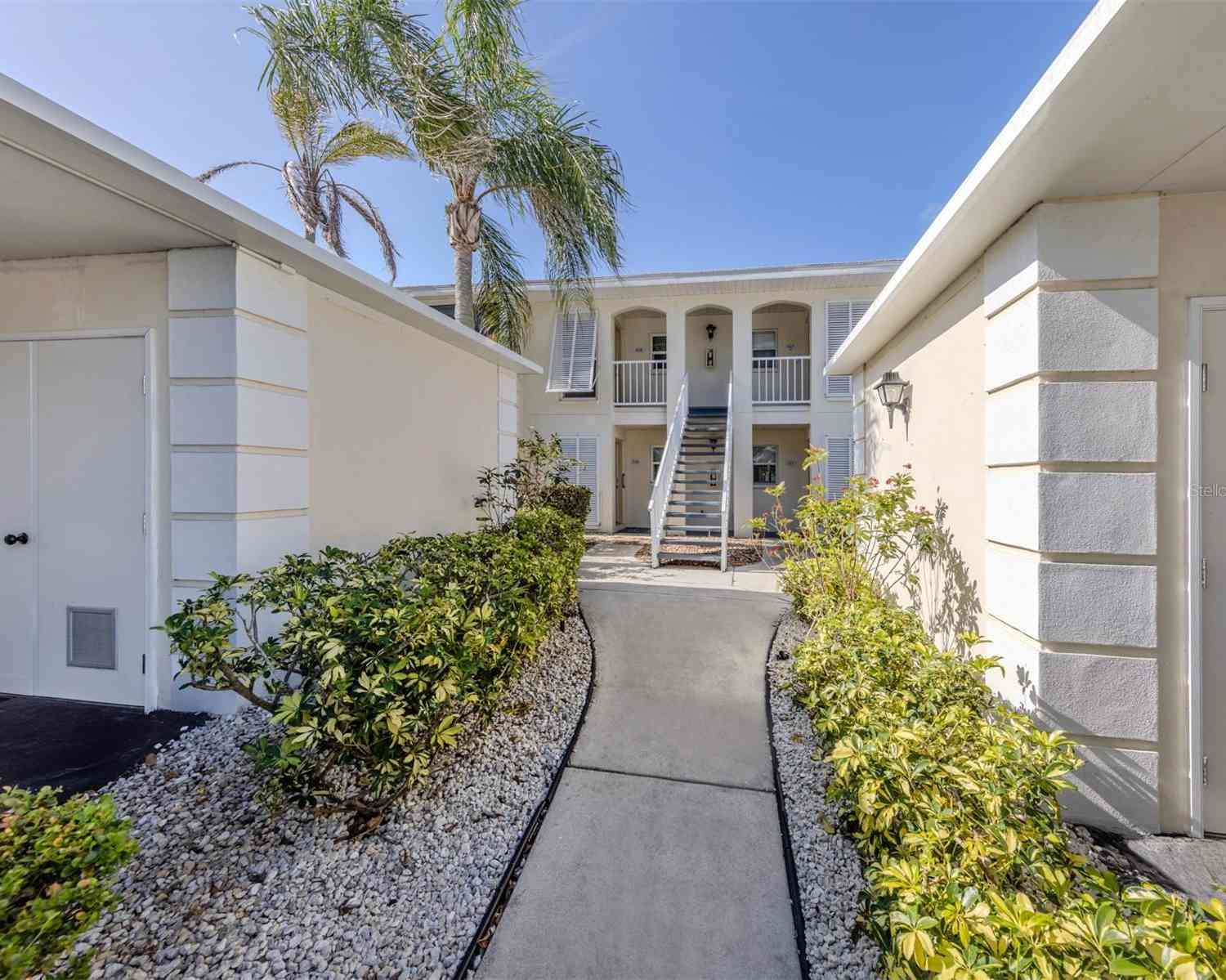 Condo For Sale - 435 Cerromar Lane #326<br/> VENICE, FL 34293