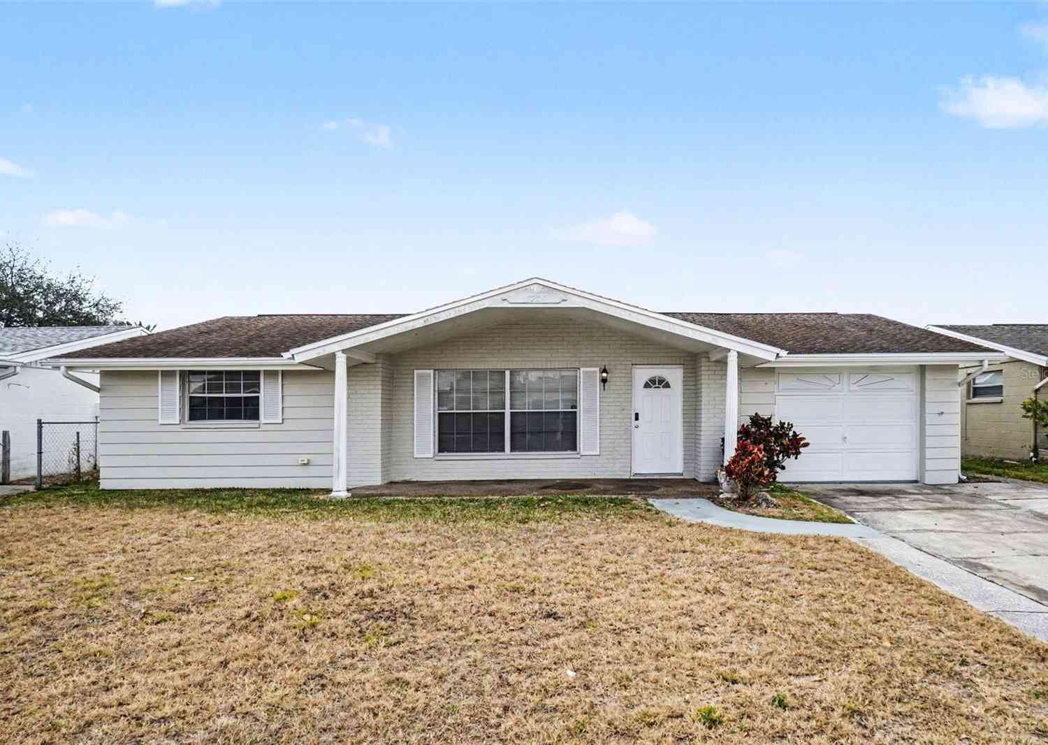 Homes For Sale - 7224 Ingleside Drive<br/> PORT RICHEY, FL 34668